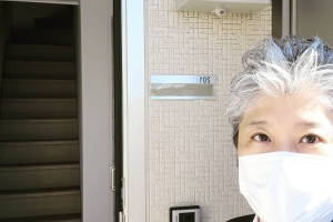 不動産の営業マンが副業となっております。