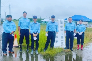 会派みらいのメンバーで風により被災された現地へ。