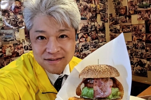 今日のお昼は「ビッグスマイル」さんにて!