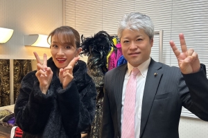 新年会でのステージショーでした。